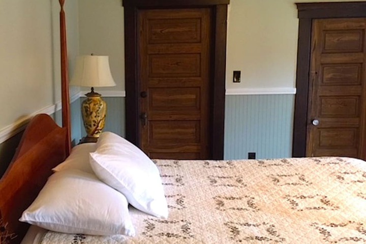 Room 46 of 58