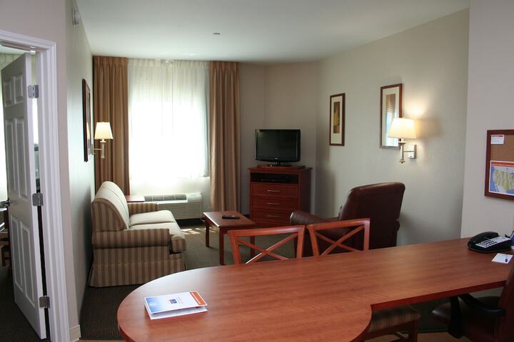 Room 12 of 21