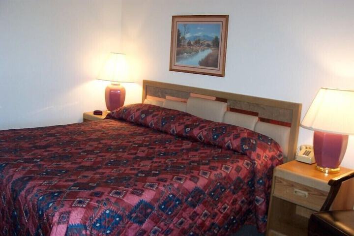 Room 14 of 26