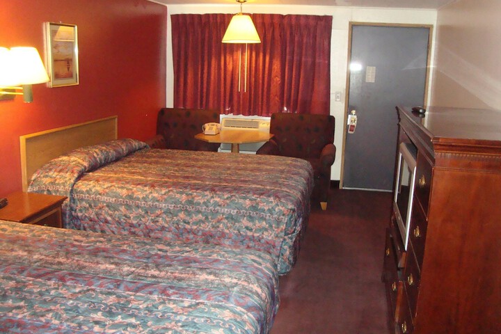 Room 18 of 18