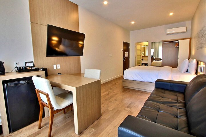 Room 49 of 112