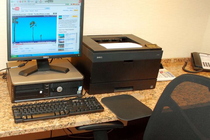 Business Center 84 of 85