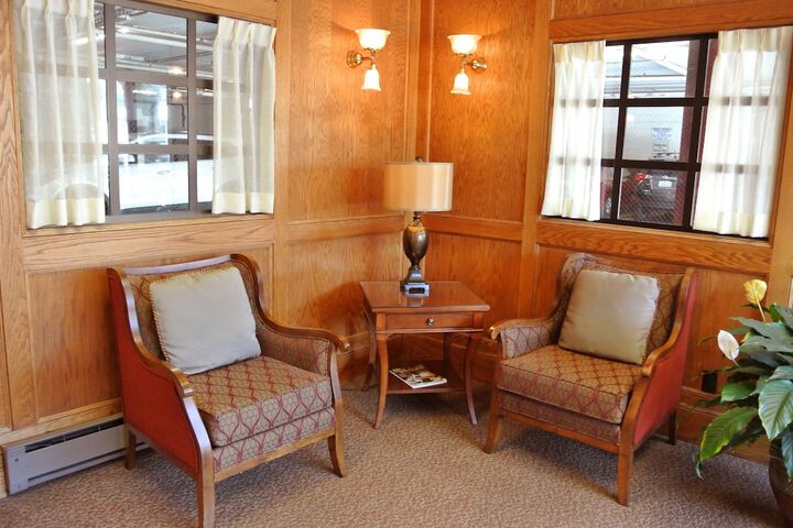 Hotel Interior 11 of 41