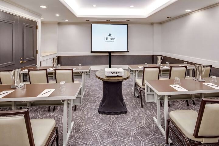 Hilton Newark Airport