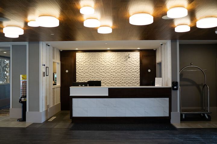 Hotel Interior 12 of 39