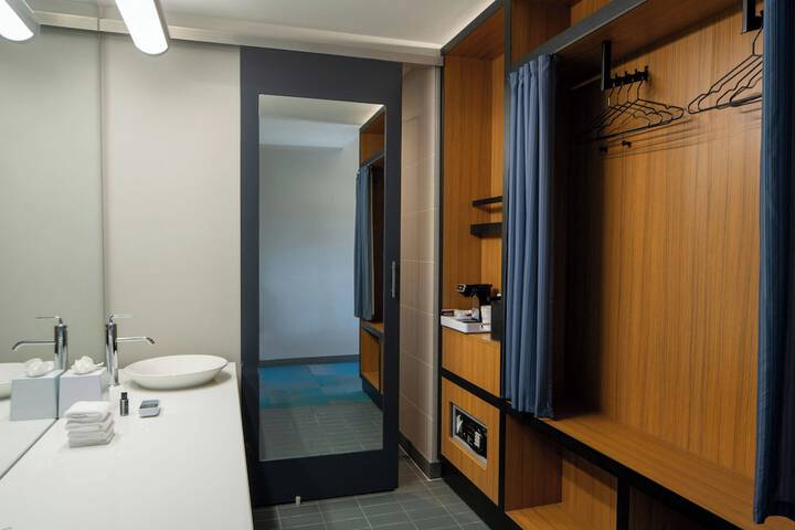 Aloft by Marriott Green Bay