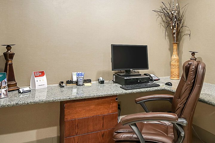 Quality Inn Kingsville Hwy 77