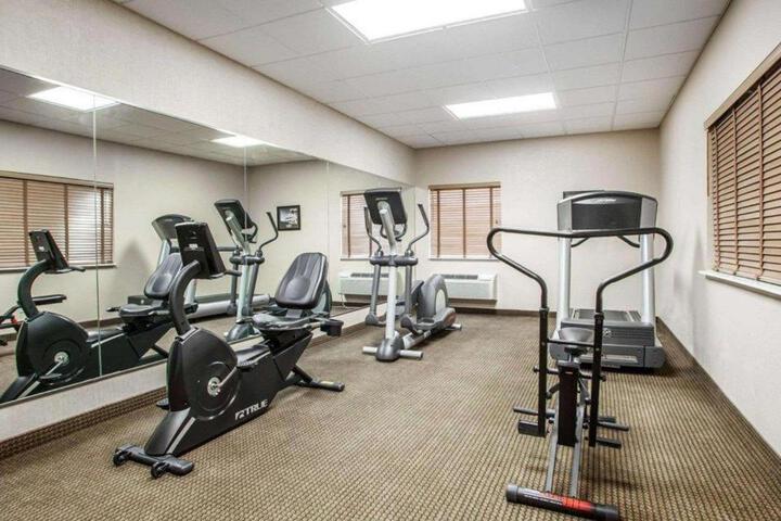 Comfort Inn & Suites Macon