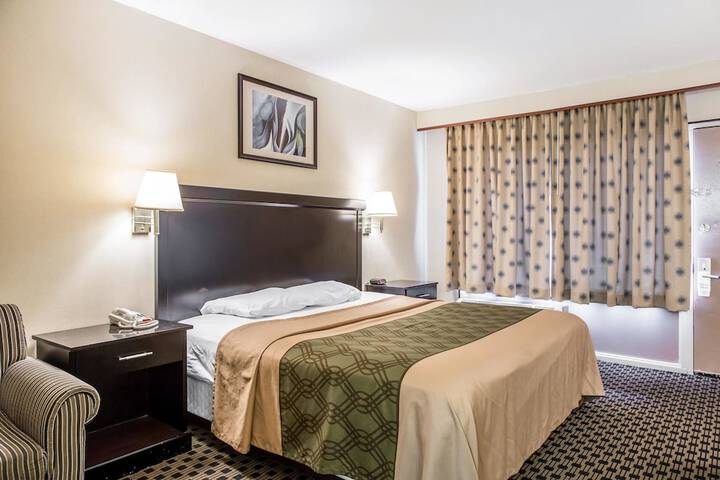 Econo Lodge West Haven