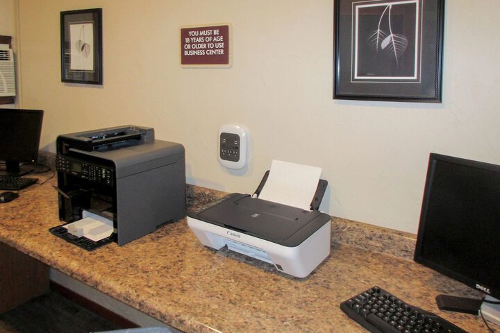 Business Center 49 of 52