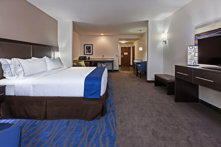 Room 20 of 35