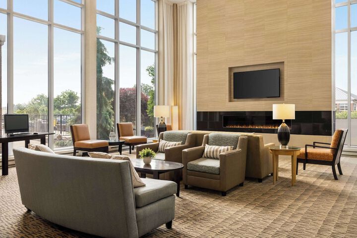 Hotel Interior 10 of 57