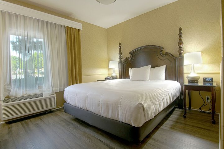 Room 26 of 64