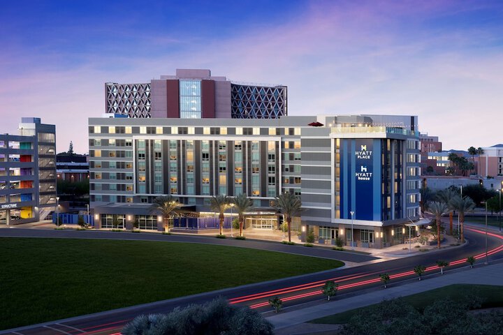 Hyatt Place Tempe / Phoenix / University