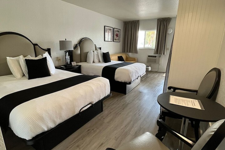 Room 95 of 170