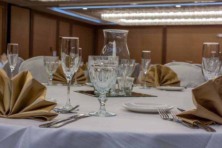 Embassy Suites by Hilton Tucson East
