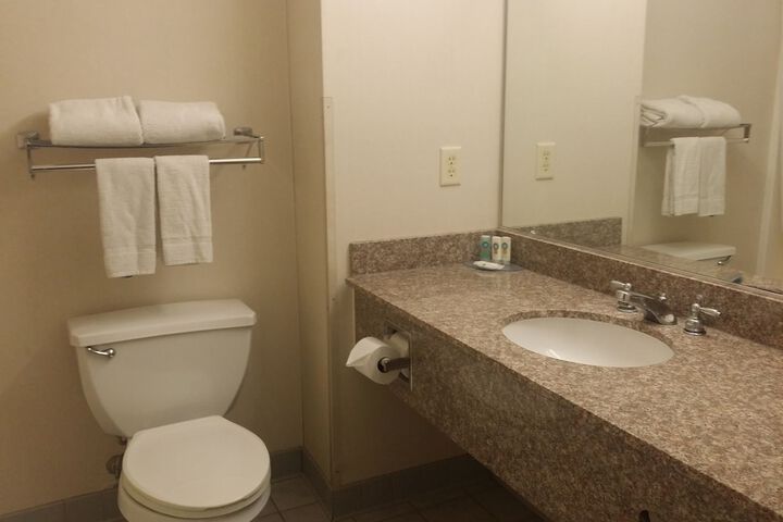 Room 40 of 75