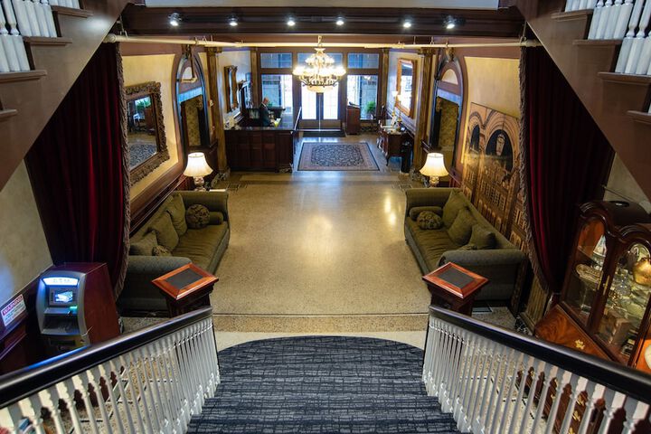 Hotel Interior 10 of 40