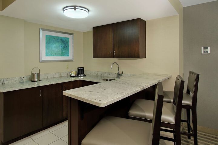 DoubleTree by Hilton Hotel Newark Ohio