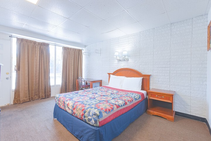 Room 17 of 78