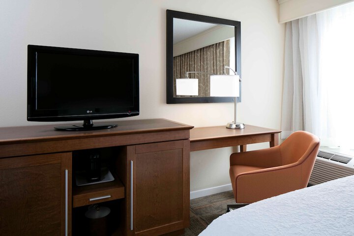 Room 14 of 20