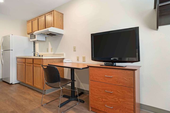 Room 15 of 40