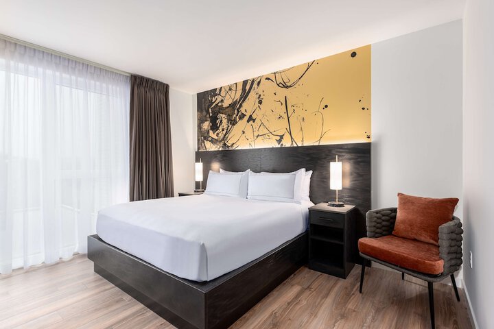 Holman Riverfront Park Hotel Salem Tapestry by Hilton