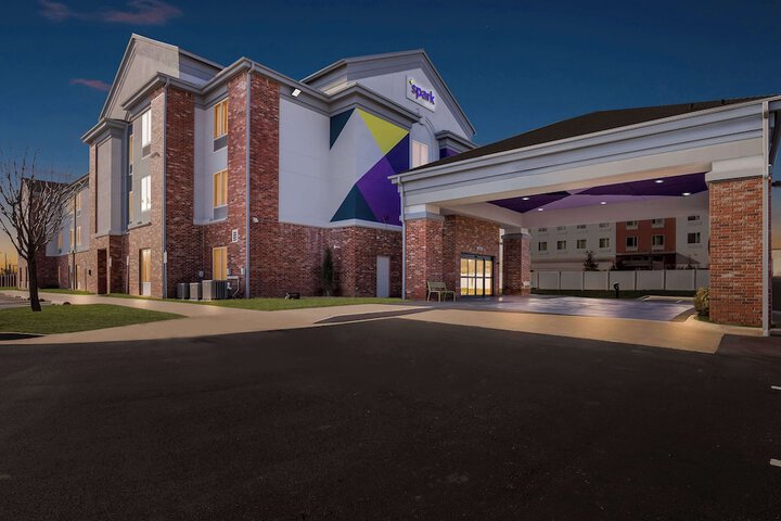 Spark by Hilton Catoosa
