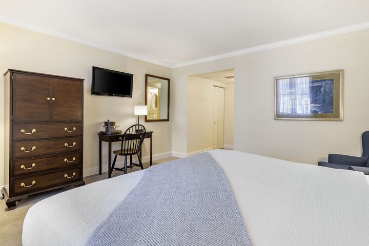 Room 15 of 72