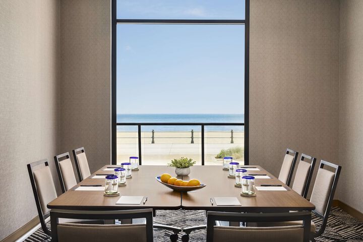 Hyatt Place Virginia Beach / Oceanfront