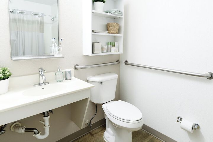 InTown Suites Extended Stay Greensboro NC - Lanada Rd