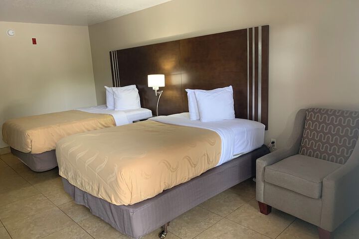 Room 15 of 20