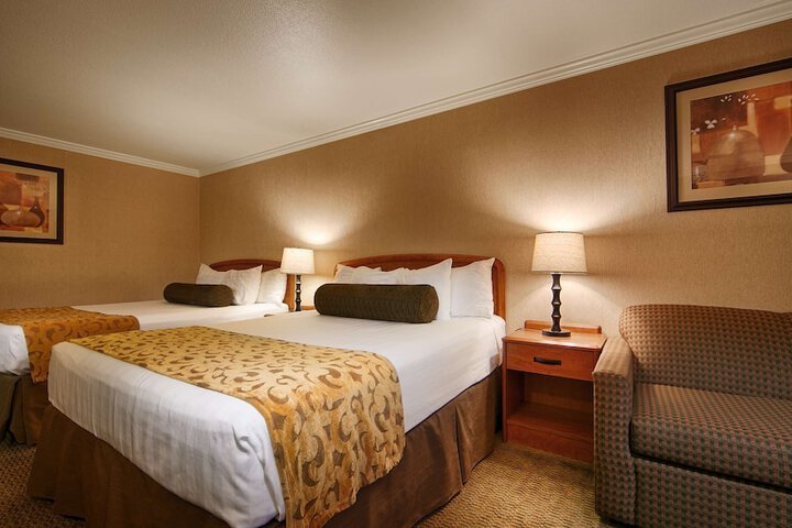 Room 7 of 31