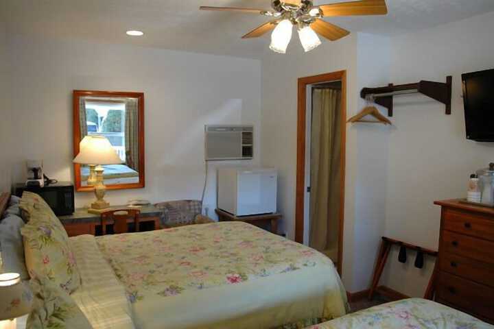 Room 54 of 191