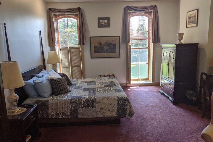 Room 15 of 68