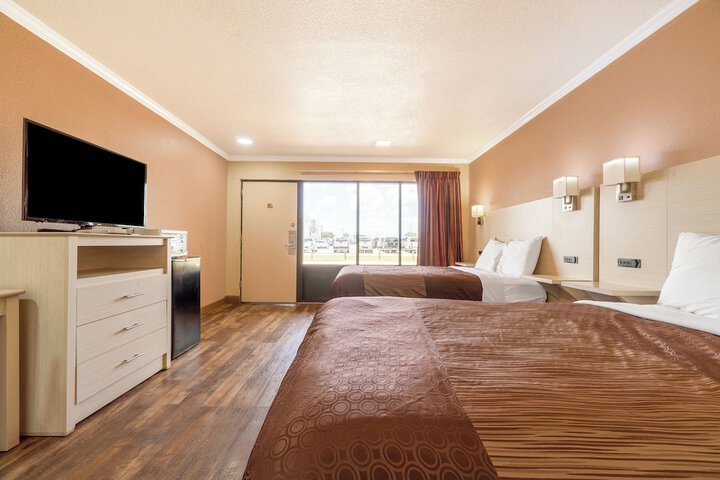 Room 54 of 81