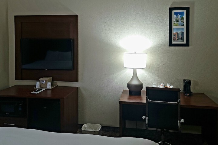 Room 29 of 47