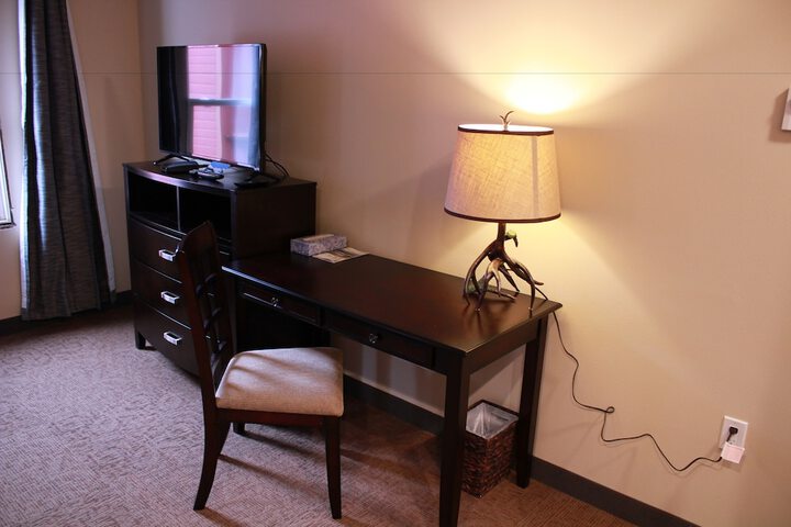 Room 9 of 39