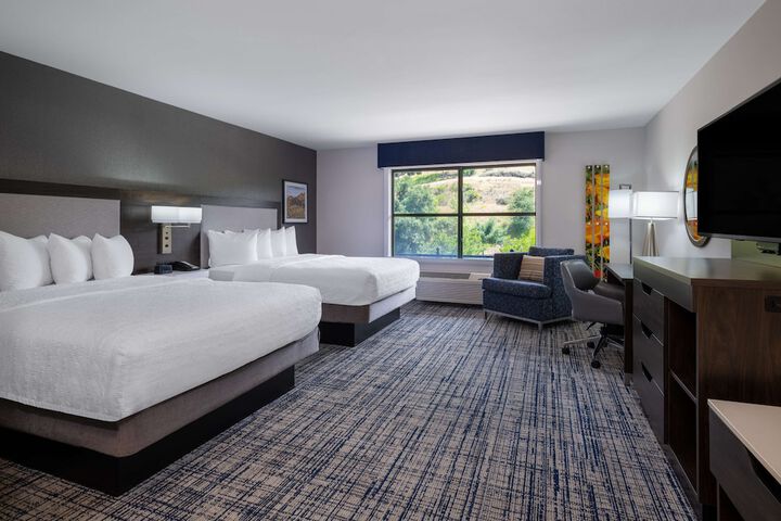 Hampton Inn & Suites Agoura Hills