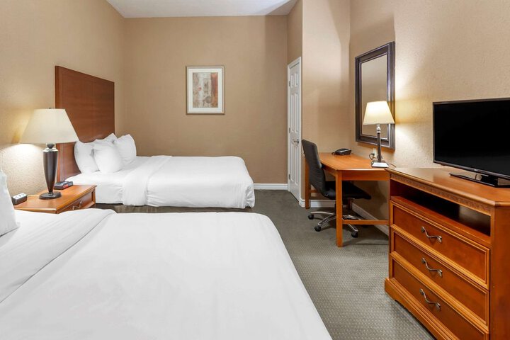 Room 14 of 52