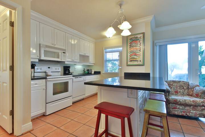 Tortuga Inn Beach Resort