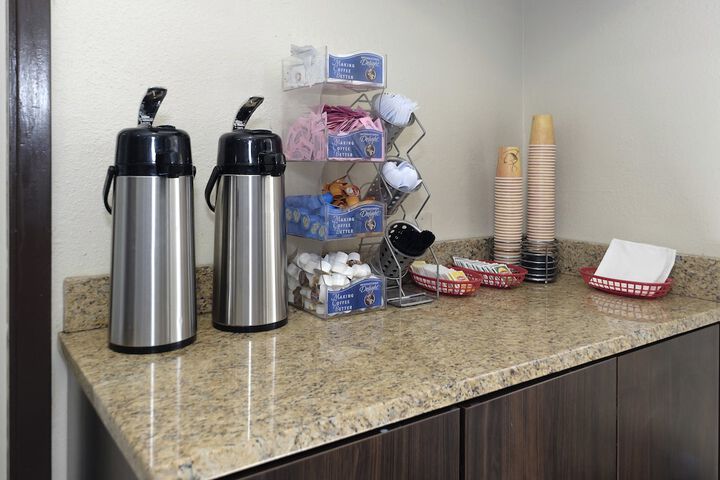 Breakfast/Coffee Service 47 of 49