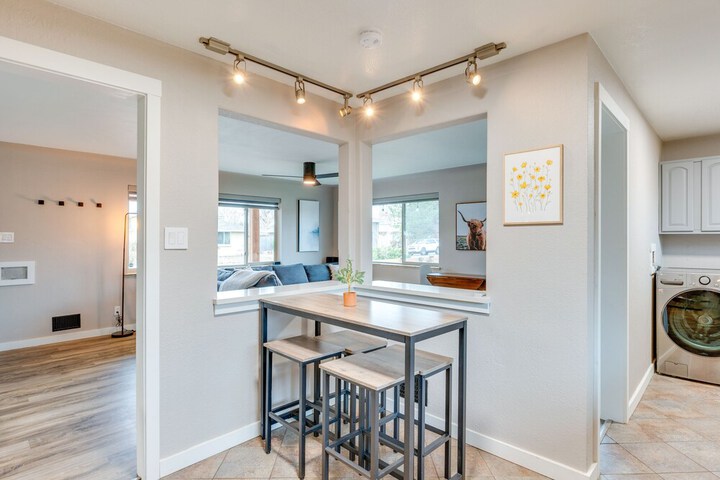 Dog-friendly Arvada Retreat w / Fenced-in Yard!
