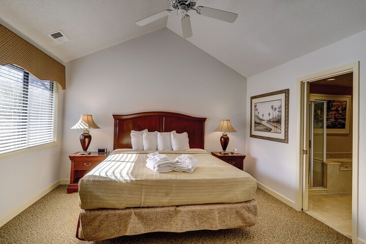 Room 15 of 63