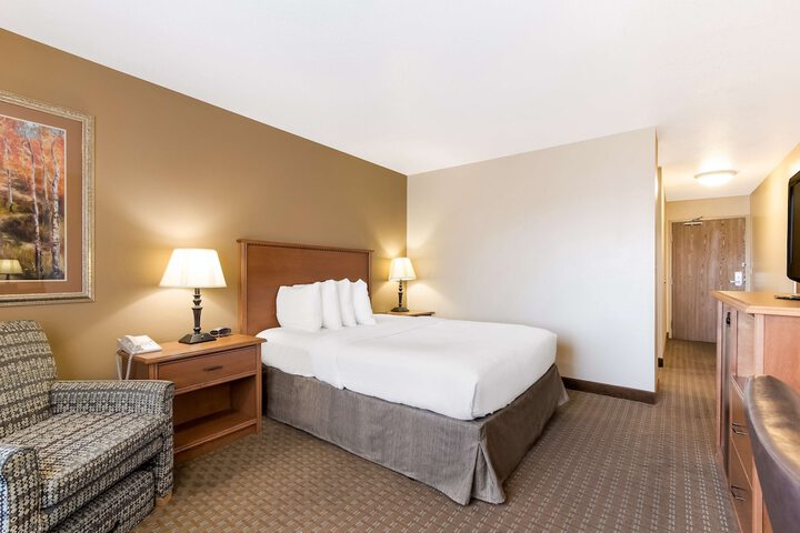 Best Western Empire Towers