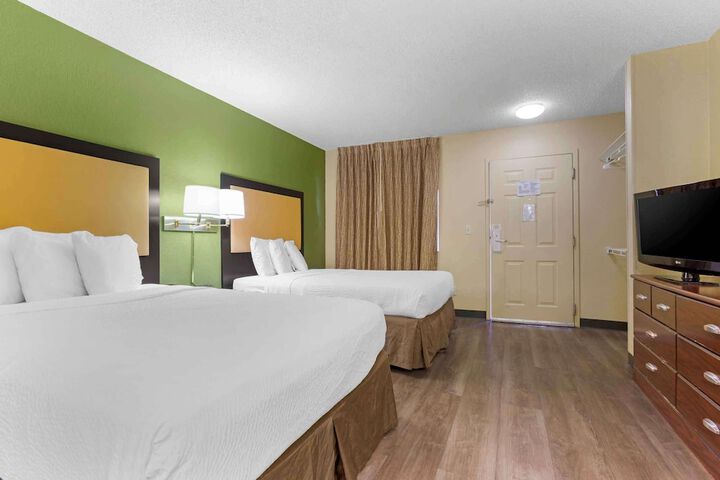 Room 16 of 23