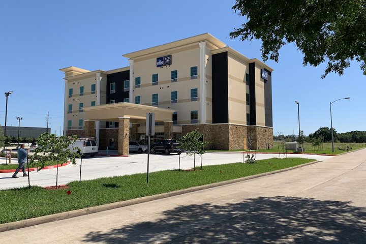 Hotel 3 of 37