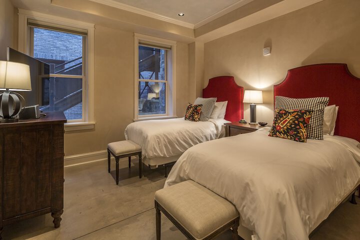 Element 52 Auberge Collection