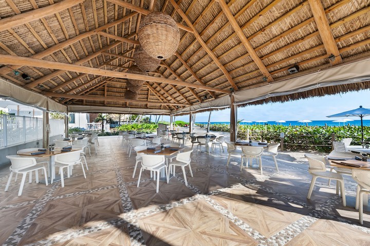 Beachcomber Resort & Club