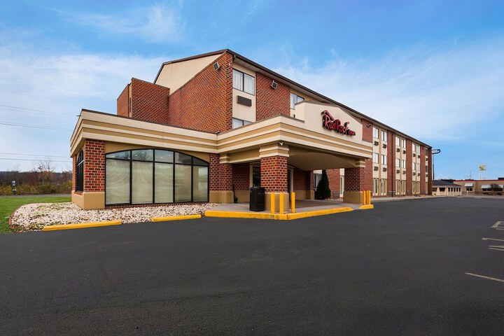 Hotel 5 of 34